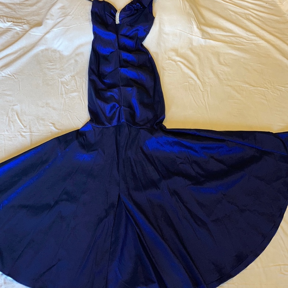 Blue dress
